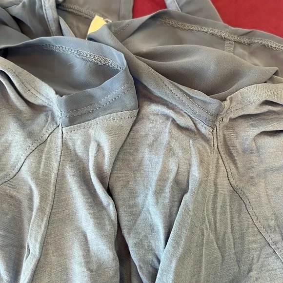 Two by Vince Camuto knit Top - Picture 10 of 11